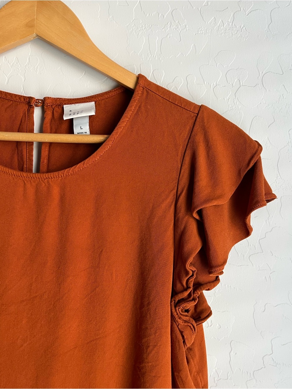 Womens Ruffle Sleeve Shell Top - Rust - Picture 3 of 4